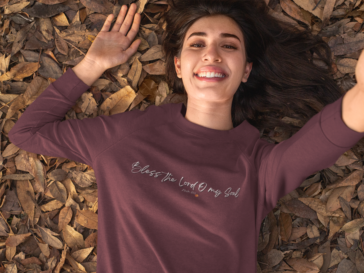 Bless The Lord O My Soul | Ladies' Heavy Blend™ Crewneck Sweatshirt