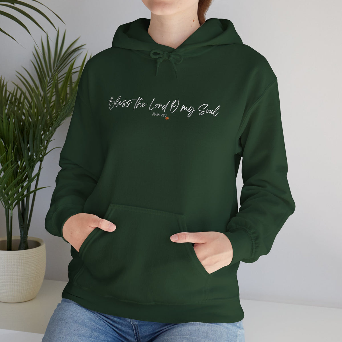 Bless The Lord O My Soul | Ladies' Heavy Blend™ Hooded Sweatshirt